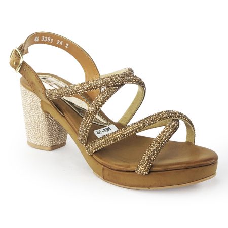 Lucy 451 - 3389